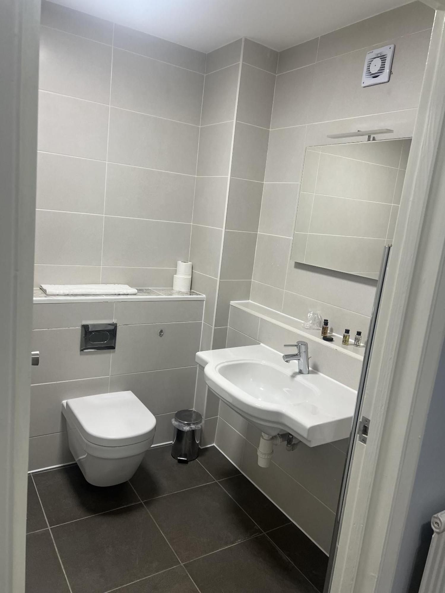 Dolphin Hotel Cambridge St Ives  Luaran gambar
